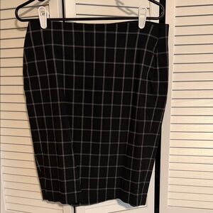 Elle Monochrome Checkered Pencil Skirt